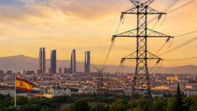 İspanya elektrik ve doğalgazda KDV'yi yüzde 21'e çıkardı