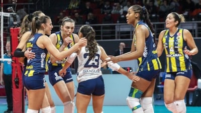 Fenerbahçe, 6 voleybolcuyla yollarını ayırdı