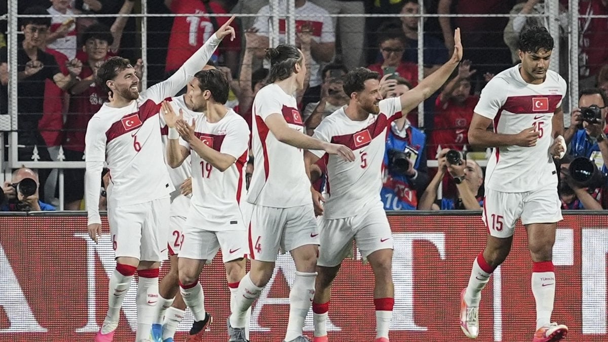 Türkiye, Kuzey Makedonya'yı 4-0 Mağlup Etti