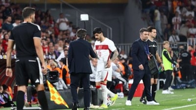 Eren Elmalı, Kuzey Makedonya maçına devam edemedi