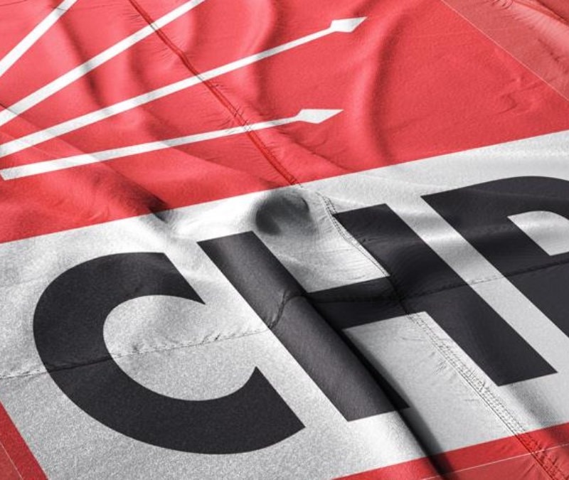 CHP'li 111 milletvekilinden kurultay çağrısı