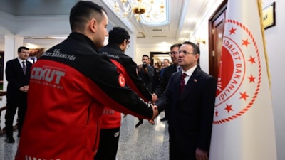 Akın Gürlek, Adalet Bakanlığı ve HSK personeliyle bayramlaştı