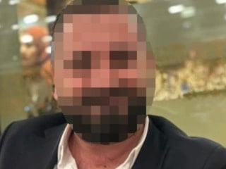 Ağrı'da yardım ettiği şahsın başından vurup aracını gasp ettiği kişi yaşam savaşı veriyor