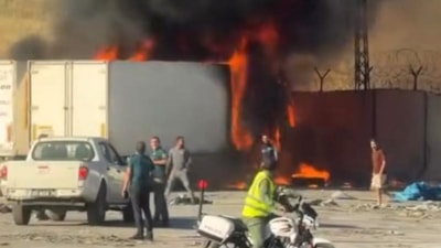 Cilvegözü Sınır Kapısı'da 2 tırda yangın