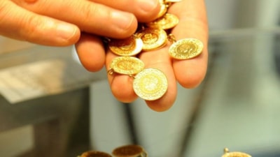 Orta Doğu'da barış umudu altın, döviz ve petrole yansıdı