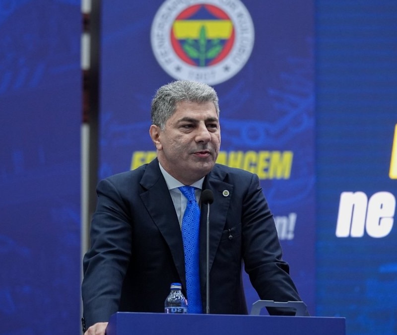 Hakan Safi transferleri bizzat duyurdu: 2 yıldızı Türkiye'ye getirdim