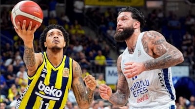 Fenerbahçe Beko, Basketbol Süper Ligi yarı finalinde yarın Anadolu Efes'i konuk edecek