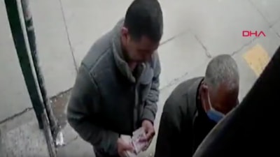 Adana'da düğün hırsızı bu sefer de ATM'den para çeken emeklileri dolandırdı
