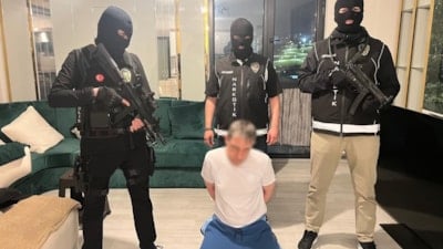 Türkiye'de yakalanan uluslararası suç örgütü liderinin kardeşi Hollanda'ya gönderildi