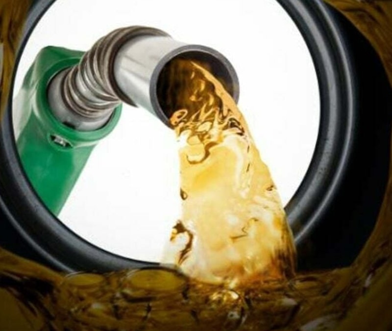 Petrol yeniden yükselişe geçti: Belirsizlikler sürüyor