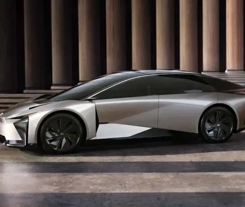 Lexus'tan geri adım: En çok beklenen elektrikli otomobil iptal edildi