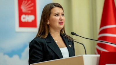 Kılıçdaroğlu övgüleriyle bilinen Gökçe Gökçen, duvarlara 'Hain Kemal' yazdı