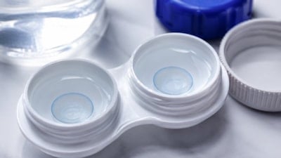 Lens suyu yoksa ne kullanılır? Lensler normal suda bekletilir mi?