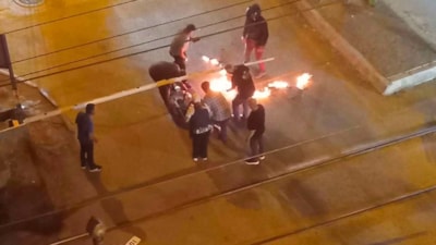 Balıkesir'de helyum balonlarının yüksek gerilim hattına teması bir kişiyi yaraladı