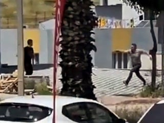 Adana'da oğlunun bıçaklı saldırısına uğrayan baba, oğlunu 15 kurşunla öldürdü