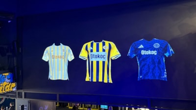 Fenerbahçe'nin yeni sezon formaları tanıtıldı