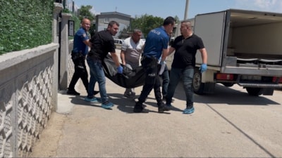 Bursa'da bir kadın 10 yaşındaki evladının gözü önünde eşi tarafından öldürüldü