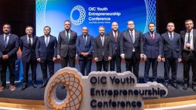 İİT Gençlik Girişimcilik Konferansı İstanbul'da başladı