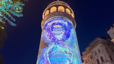 Galata Kulesi’nde Sıfır Atık Haftası için ışık gösterisi