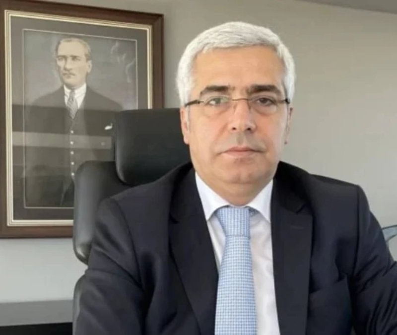 CHP İzmir Milletvekilinden Özgür Özel'e Halk TV'de Kur'an ayetiyle destek