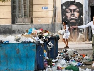 Küba'nın başkenti Havana çöpten geçilmiyor