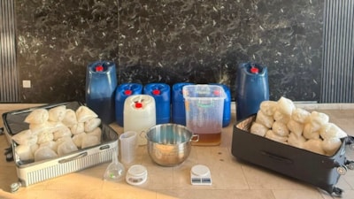 Beylikdüzü'nde uyuşturucu operasyonu: 248 kilogram metamfetamin yakalandı