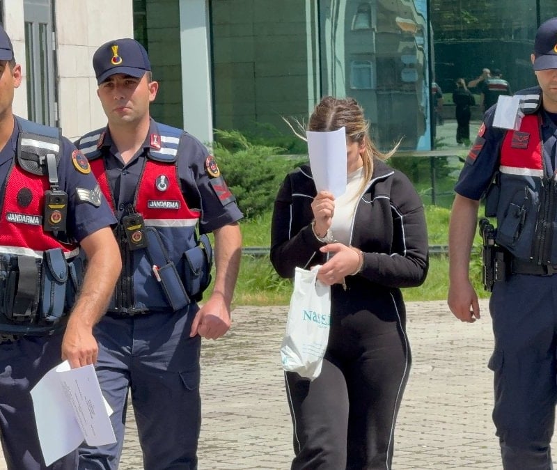 Samsun'da genç kızın evinden 47 binden fazla uyuşturucu hap çıktı