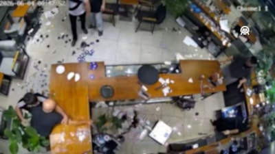 İstanbul'da kafede taşkınlık yapan müşteriye soruşturma