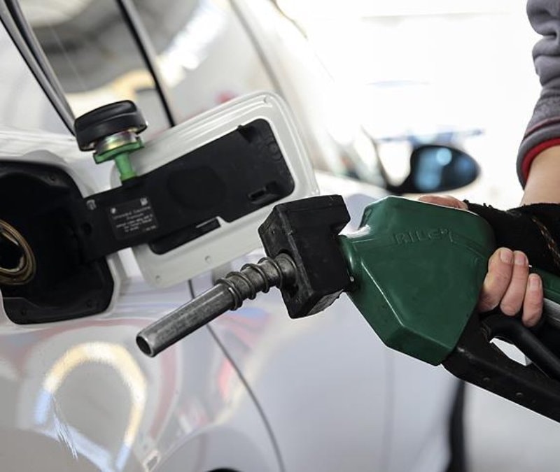 Benzine indirim geliyor