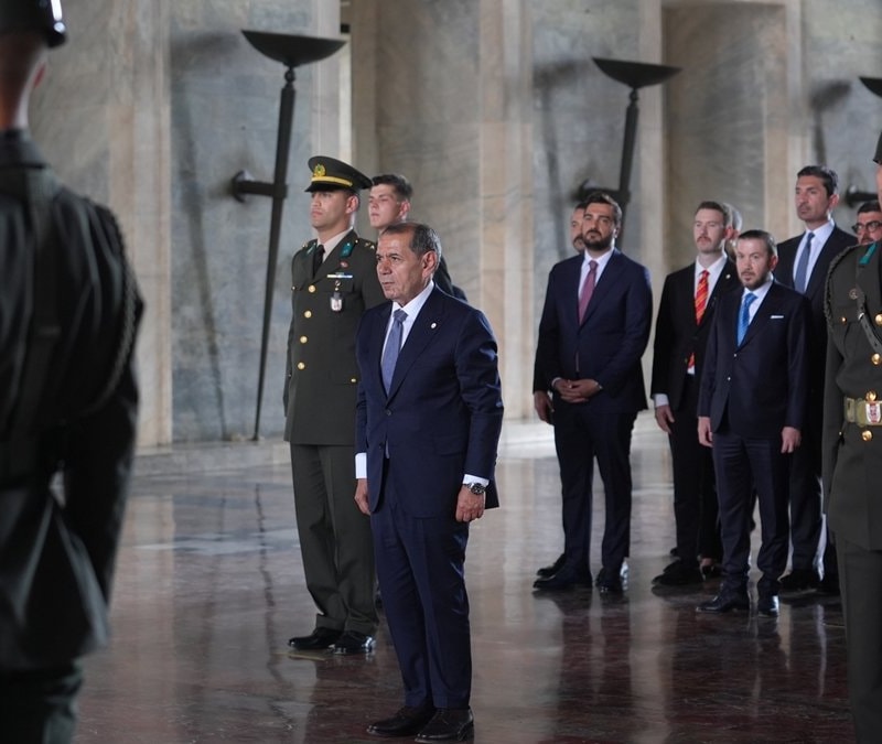Galatasaray'dan Anıtkabir'e ziyaret