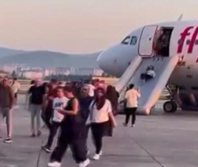 Ankara-İzmir uçağında powerbank paniği: Duman çıktı, uçak boşaltıldı