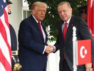 İsrail: Erdoğan, Trump'ı ikna ederek İran’daki Kürt grupların silahlanmasını engelledi