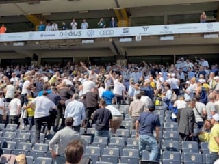 Fenerbahçe'de kongre olaylı başladı