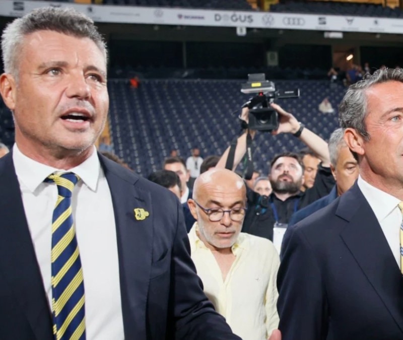 Fenerbahçe'de Ali Koç ve Sadettin Saran ibra edildi