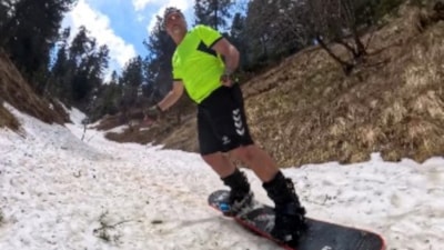 Haziranda snowboard keyfi: Sarıkamış'ta yaz ortasında kış manzarası
