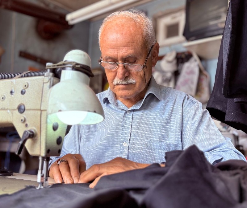 Çorum'da kumaşa işlenen 59 yıllık hayat: 71 yaşında hala tez