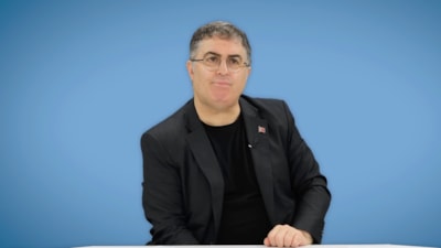 Ersan Şen: Özgür Özel hemen bir parti kurmalı, yoksa işi zor