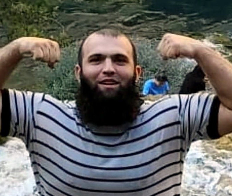 Adana'da girdiği çayda kaybolan Ömer'in pantolonu bulundu