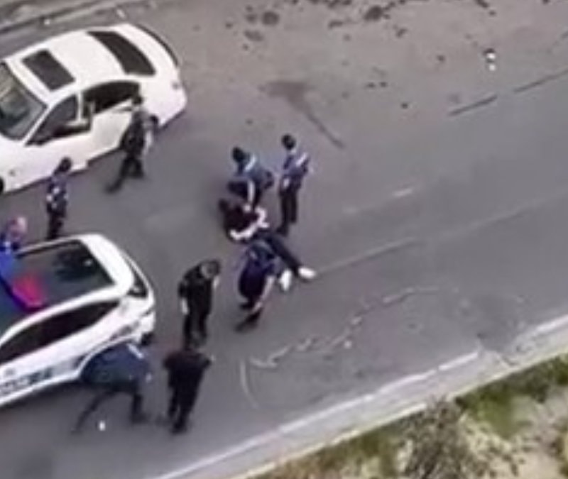 Esenyurt'ta vale ile müşteri arasında silahlı kavga