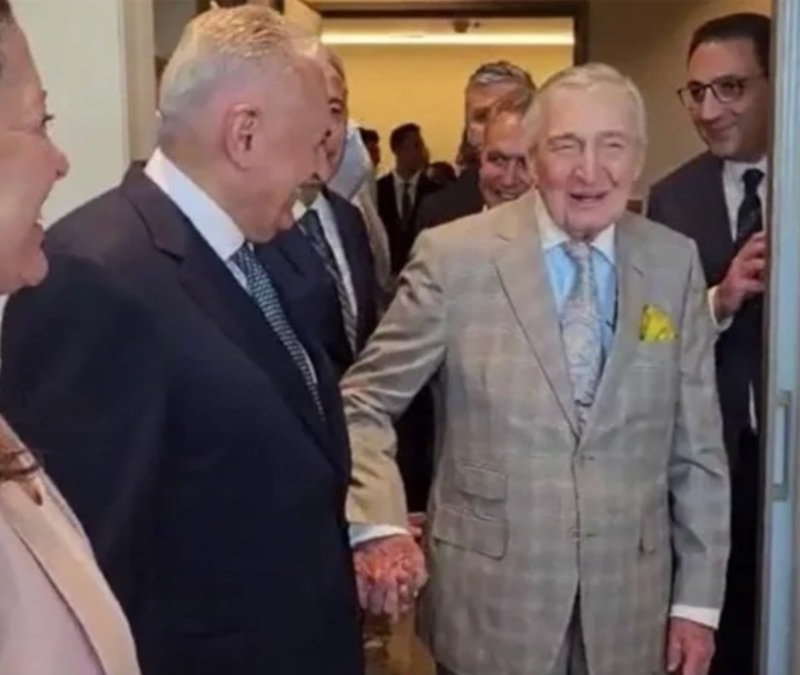 Rahmi Koç'un fıkrası tepki topladı: CHP'liler duruma sessiz 