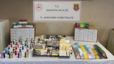 Sakarya'nın 3 ilçesinde uyuşturucu operasyonu: 4 gözaltı