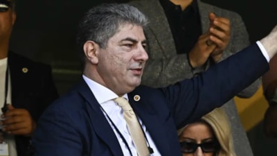 Hakan Safi: Aziz Yıldırım'ı tebrik ederim