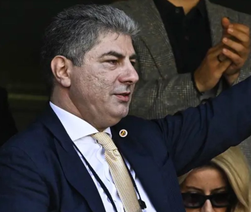 Hakan Safi: Aziz Yıldırım'ı tebrik ederim