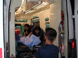 Aksaray'da biber gazlı ve bıçaklı saldırıya uğradı: Ağır yaralandı