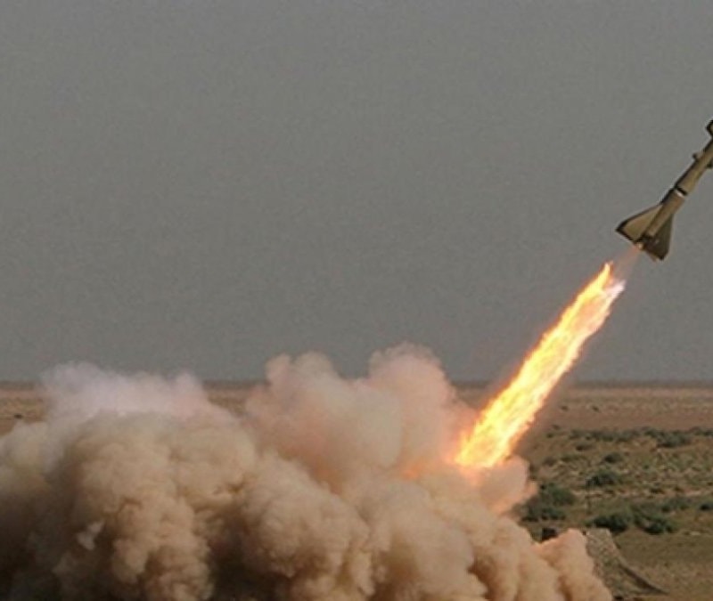 Yemen'deki Husiler İsrail'e balistik füze fırlattı