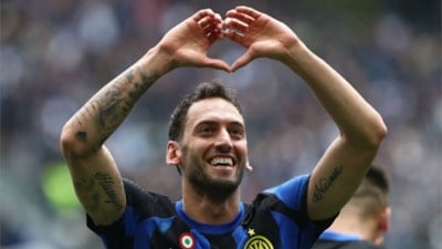 Aziz Yıldırım'dan Hakan Çalhanoğlu hamlesi