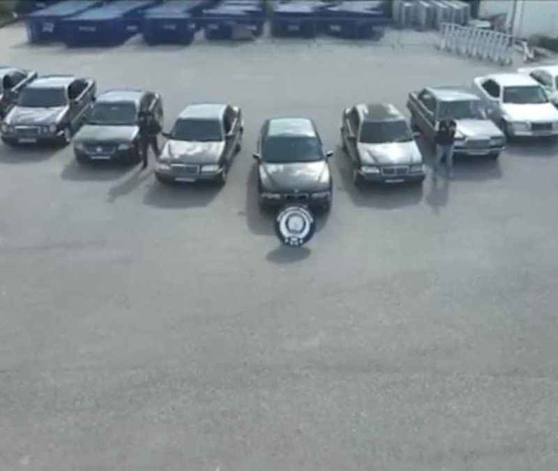 Denizli'de kazalı lüks araçları 'change' işlemiyle piyasaya 