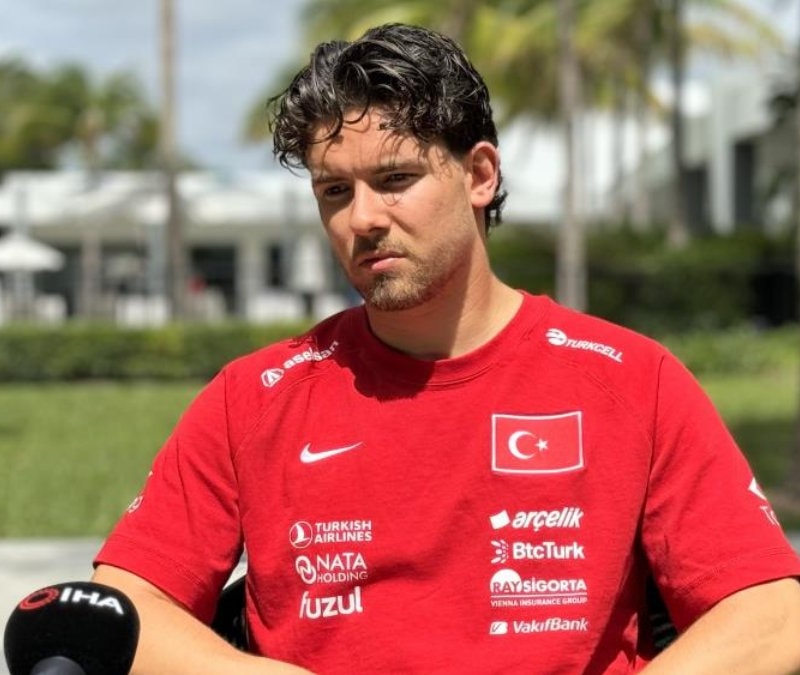 Ferdi Kadıoğlu'ndan Dünya Kupası mesajı