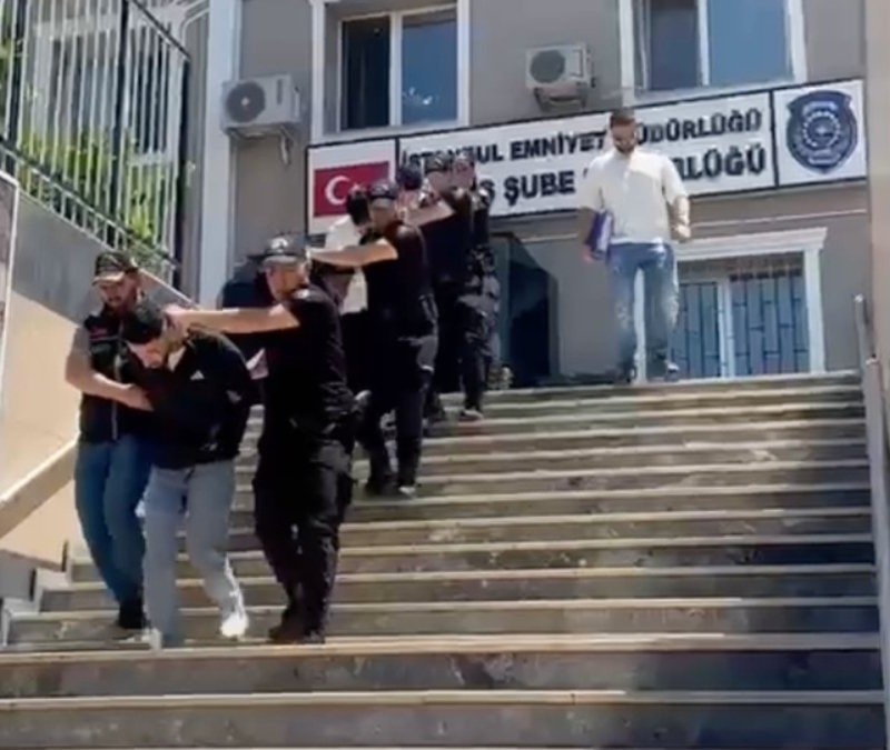 Bağcılar'da adam kaçırıp 3 milyon fidye istediler: 3 tutukla