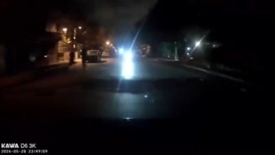 İstanbul'da ters yönden gelen otomobil kazaya neden oldu